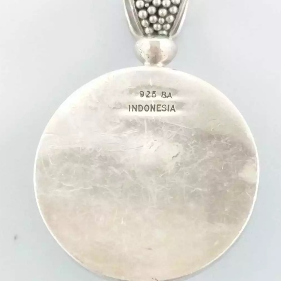 Stuart Bali Sterling 925 Mother of Pearl Pendant - Picture 5 of 5